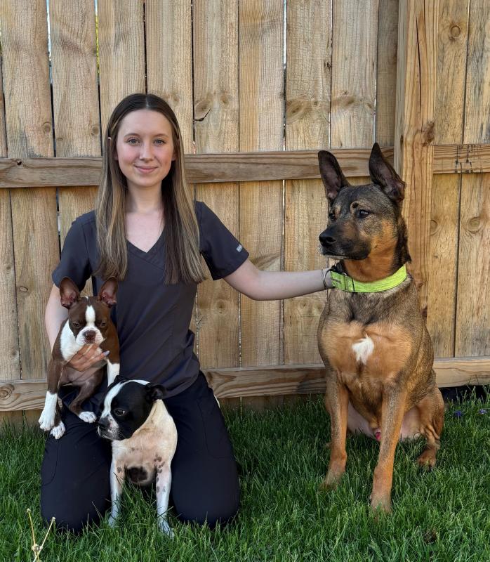 Rylee , Assistant Rylee , Assistant